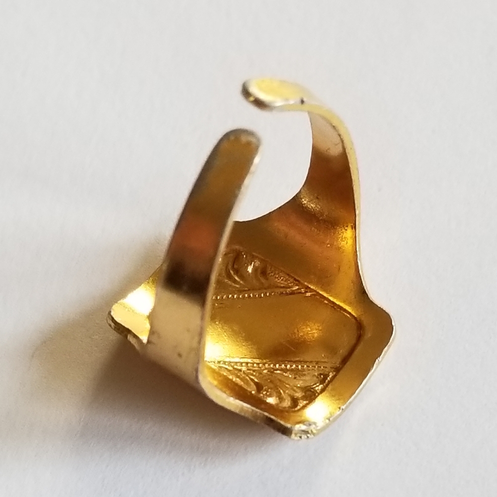 Vintage ring Victorian revival style Gold tone adjustable Hong Kong art deco - Picture 10 of 10